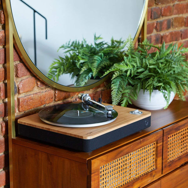 House of Marley, Stir It Up Turntable - 45/33 RPM, USB jack in back for analog to PC recording, Replaceable Cartridge, Bamboo Plinth, EM-JT000-SB Signature Black